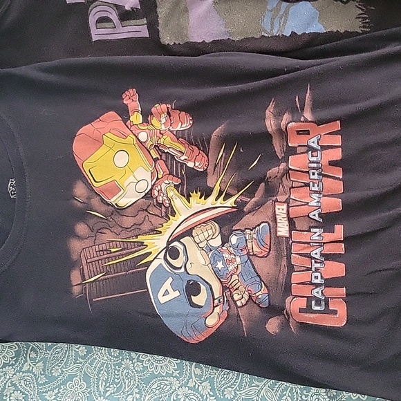 Marvel Funko Pop shirt lot.25 - Picture 3 of 3